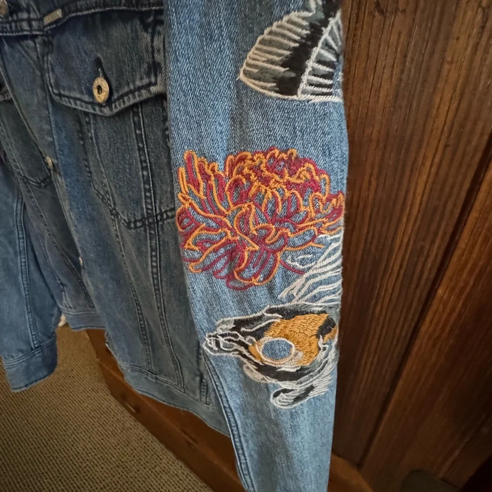 Diesel Men’s Denim Jacket with Floral Embroidery size L - Picture 4 of 14